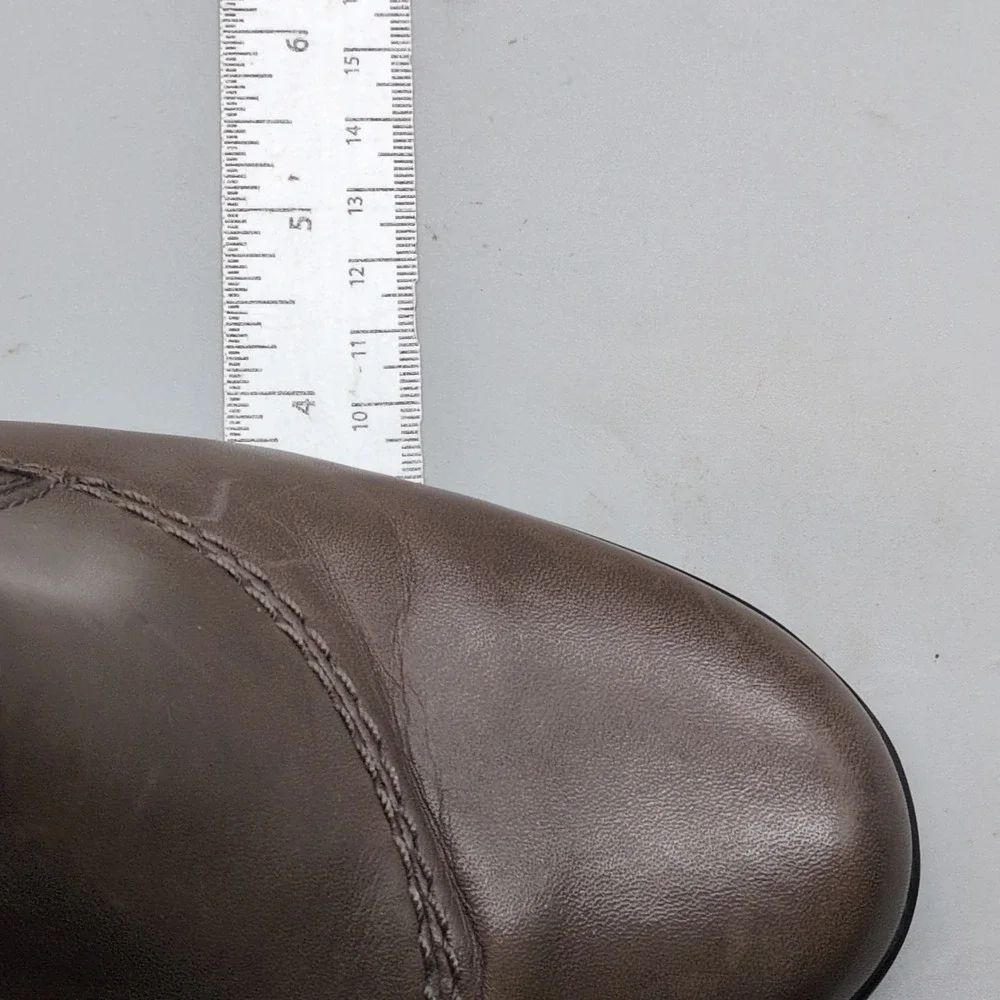 Clarks Boots Womens Gray‎ 8 Leather Ankle Bootie Shoes Side Zip Stretch 67785